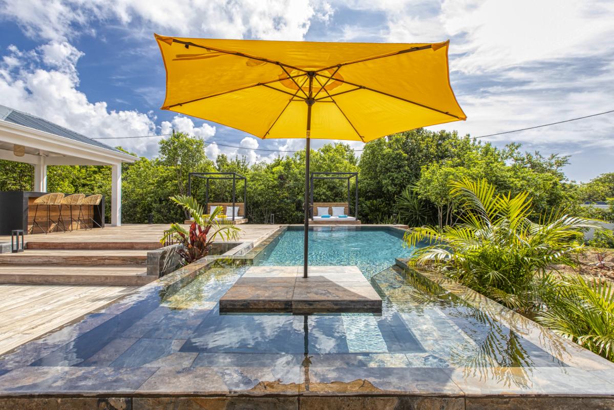 Location villa Saint Martin Terres Basses - Villa 2 chambres 4 personnes - piscine - jardin tropical - 2700m de la plage de Baie Rouge (9)